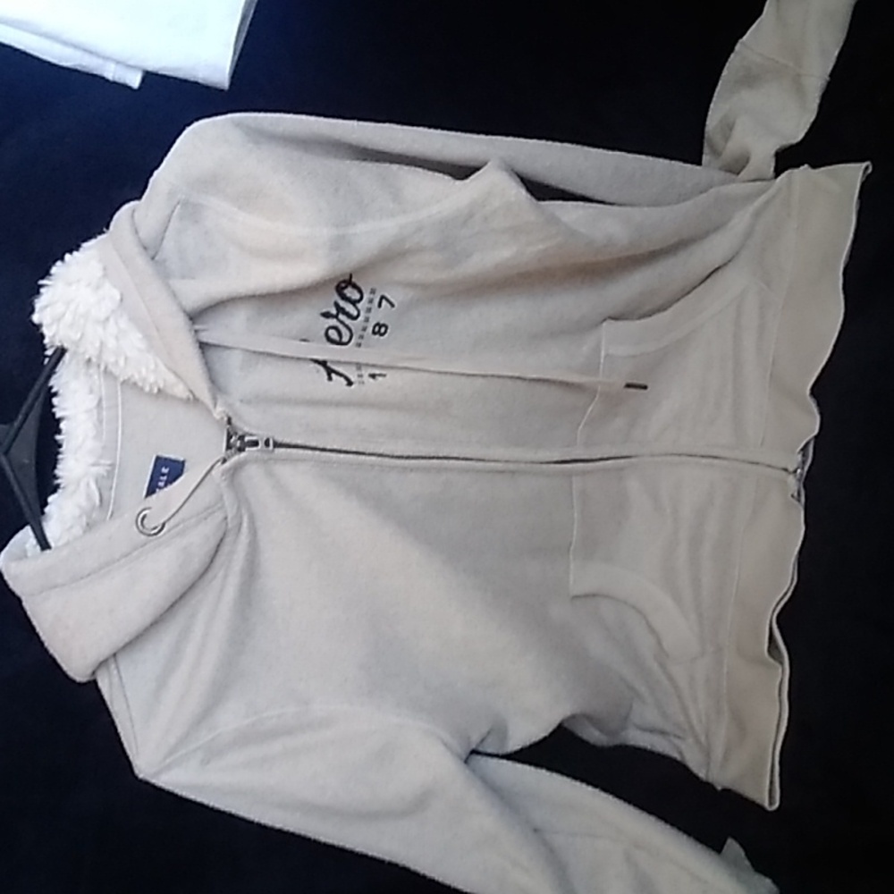AEROPASTALE SWEATER JACKET